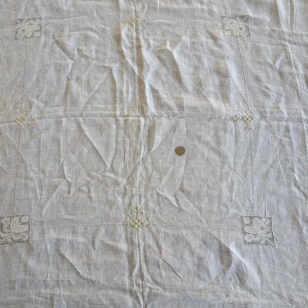 Vintage Handmade Tablecloth Whitework Embroidery & Filet Lace Inserts 50